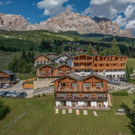 Hotel Rezia Ла Вилла Экстерьер фото