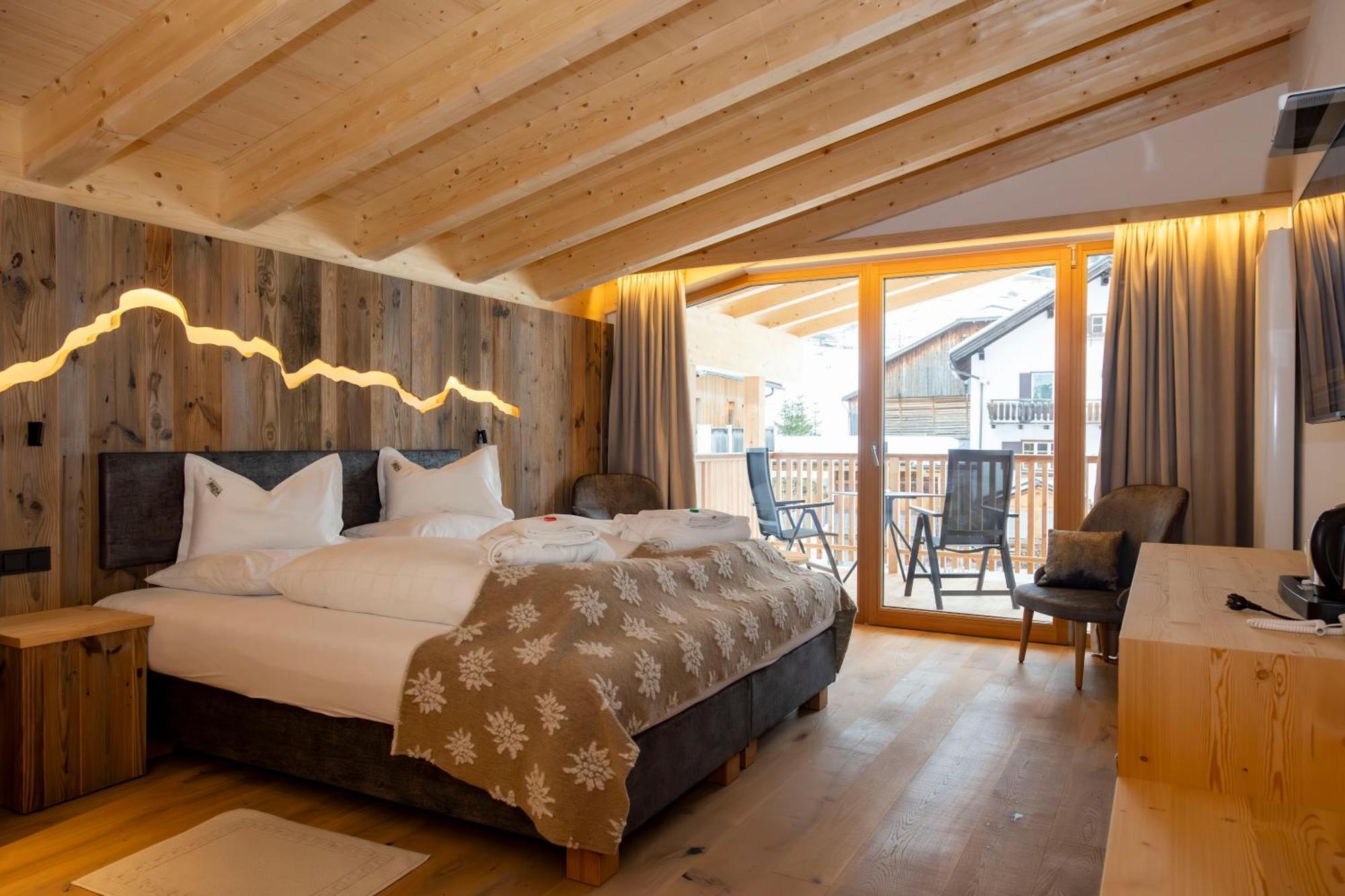 Hotel Rezia Ла Вилла Экстерьер фото