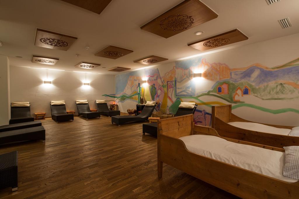 Hotel Rezia Ла Вилла Экстерьер фото
