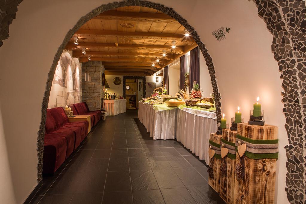 Hotel Rezia Ла Вилла Экстерьер фото