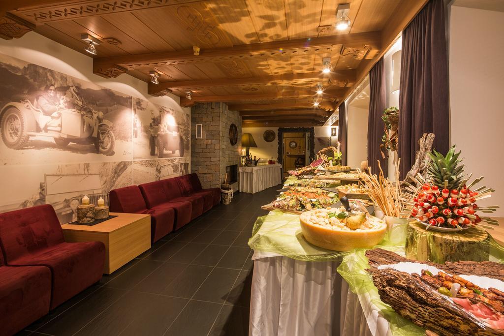 Hotel Rezia Ла Вилла Экстерьер фото
