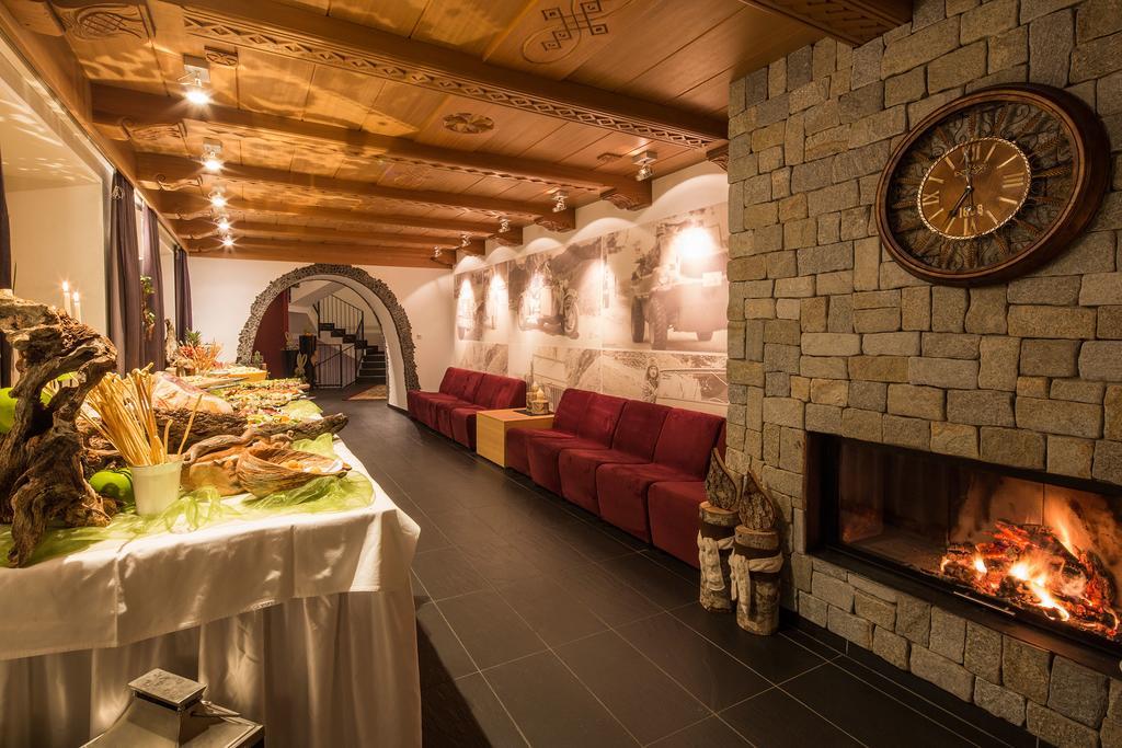 Hotel Rezia Ла Вилла Экстерьер фото